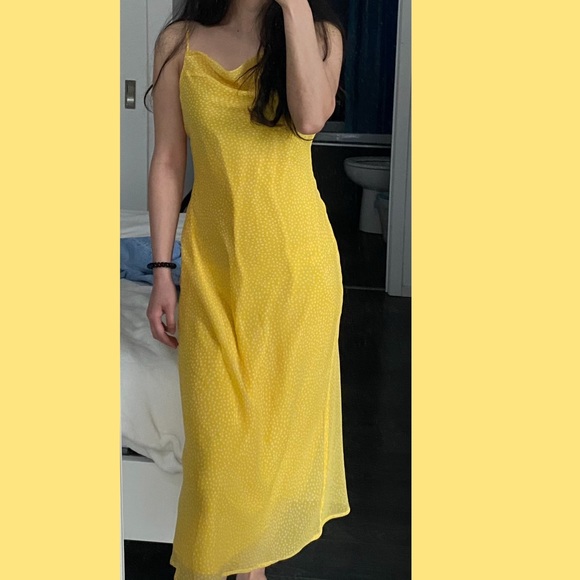 CLEARANCE❗️ UO Ava Polka Dot Slip Dress - Picture 7 of 9